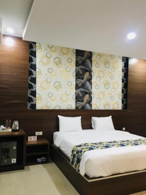 Crown Hotel Pangandaran